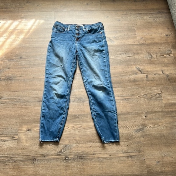 Madewell Jeans 9” MId Rise Skinny Jeans Button Fly Size 28 EUC Raw Hem Stretchy - Picture 2 of 10
